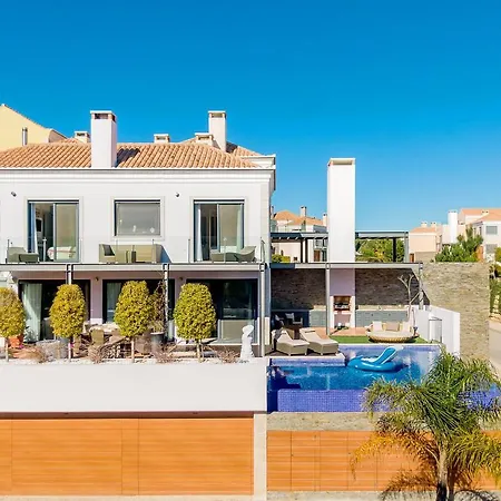 Sleeps 6 With Pool Air Con And Wifi فالي دو لوبو